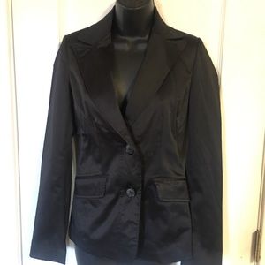 ✨FREE WITH PURCHASE Black satin blazer jacket coat